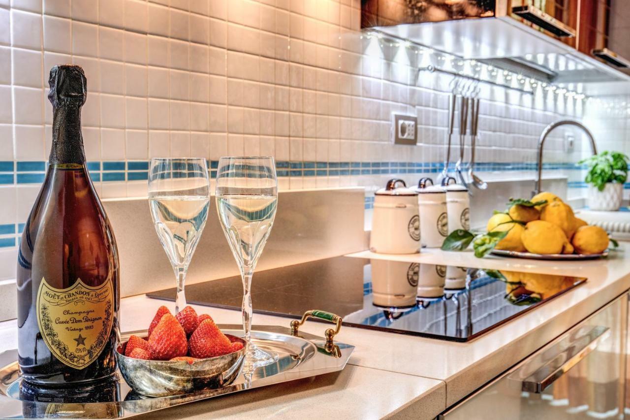 Apartament Domus Vittoria - The Luxury Quintessence Półwysep Sorrentyński Zewnętrze zdjęcie