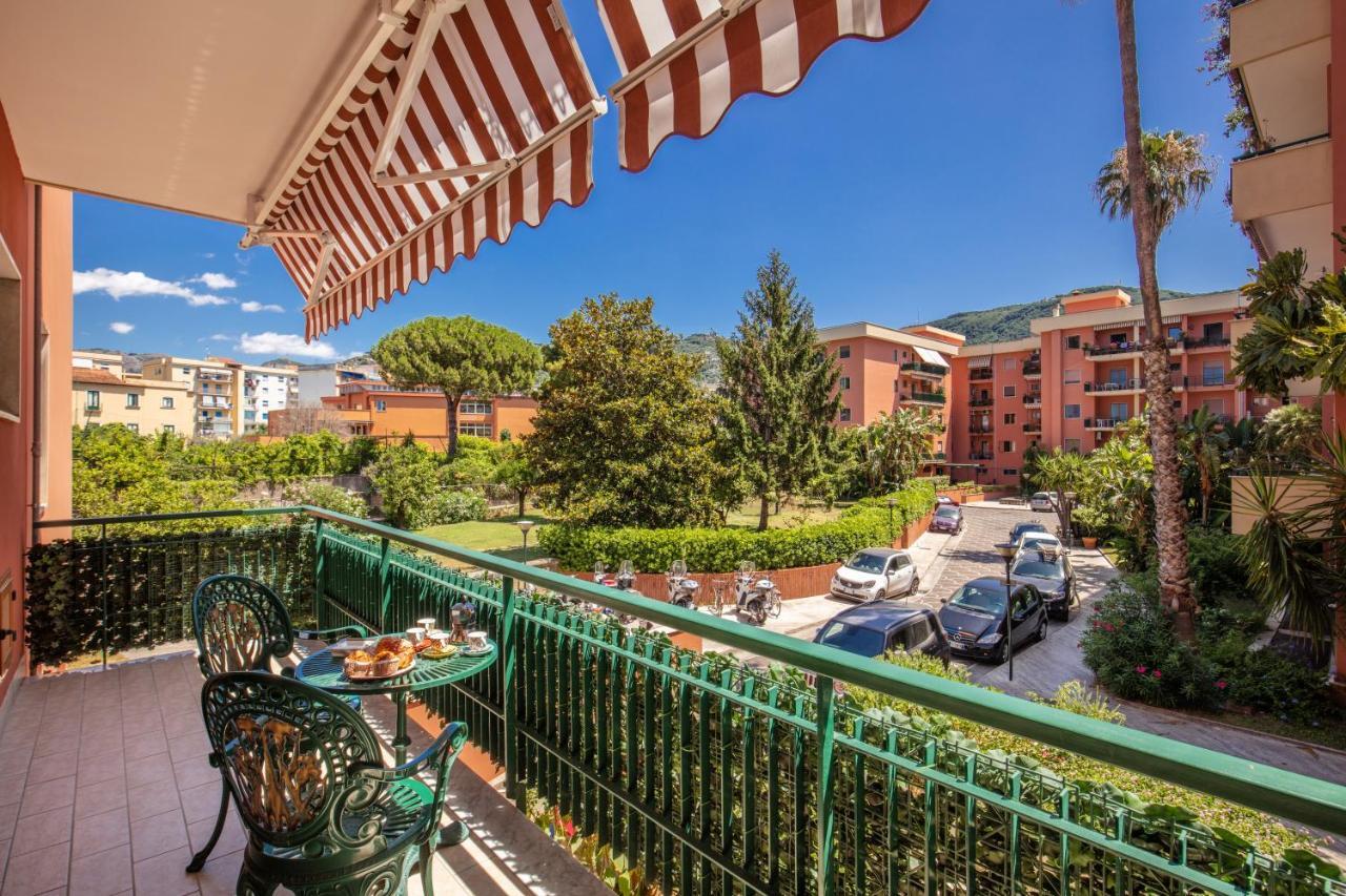 Apartament Domus Vittoria - The Luxury Quintessence Półwysep Sorrentyński Zewnętrze zdjęcie